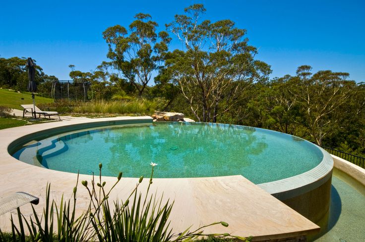 Round Leisure Pool